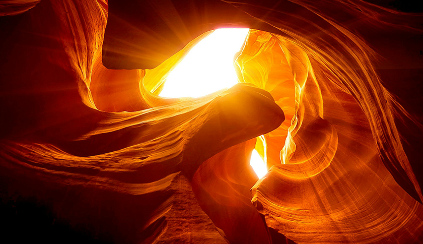 凯发天生一触即发制药盛装参展2024西鼎会，共绘健康产业新蓝图！